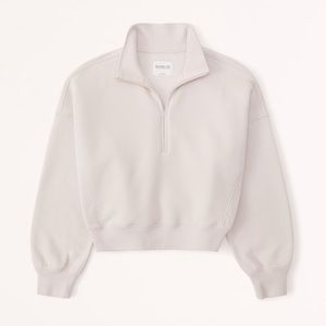 A&F Essentials Sunday Set